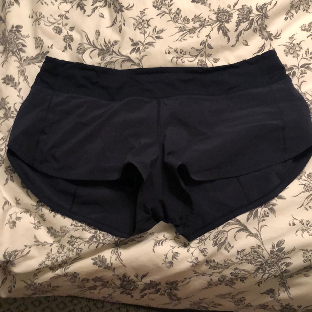 Lulu lemon Navy Speed shorts 2.5” size 10